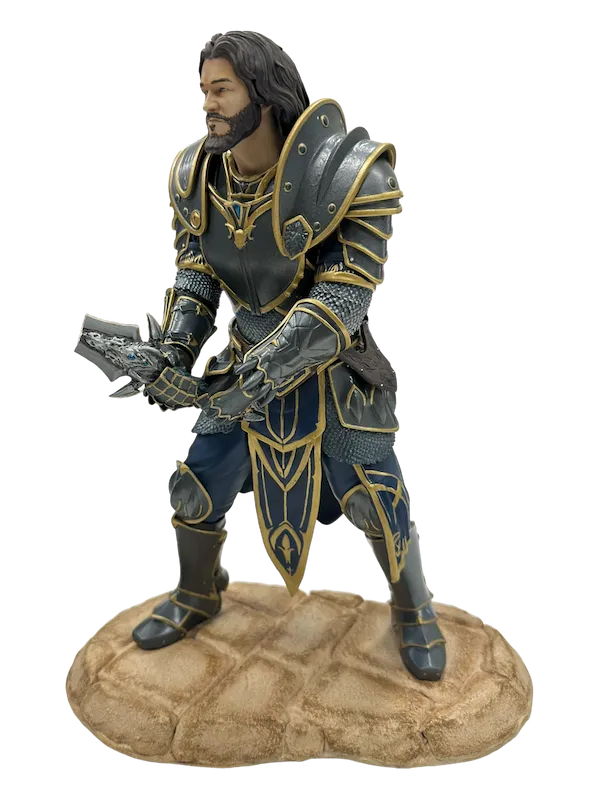 (DAMAGED) WARCRAFT MOVIE LOTHAR STATUE