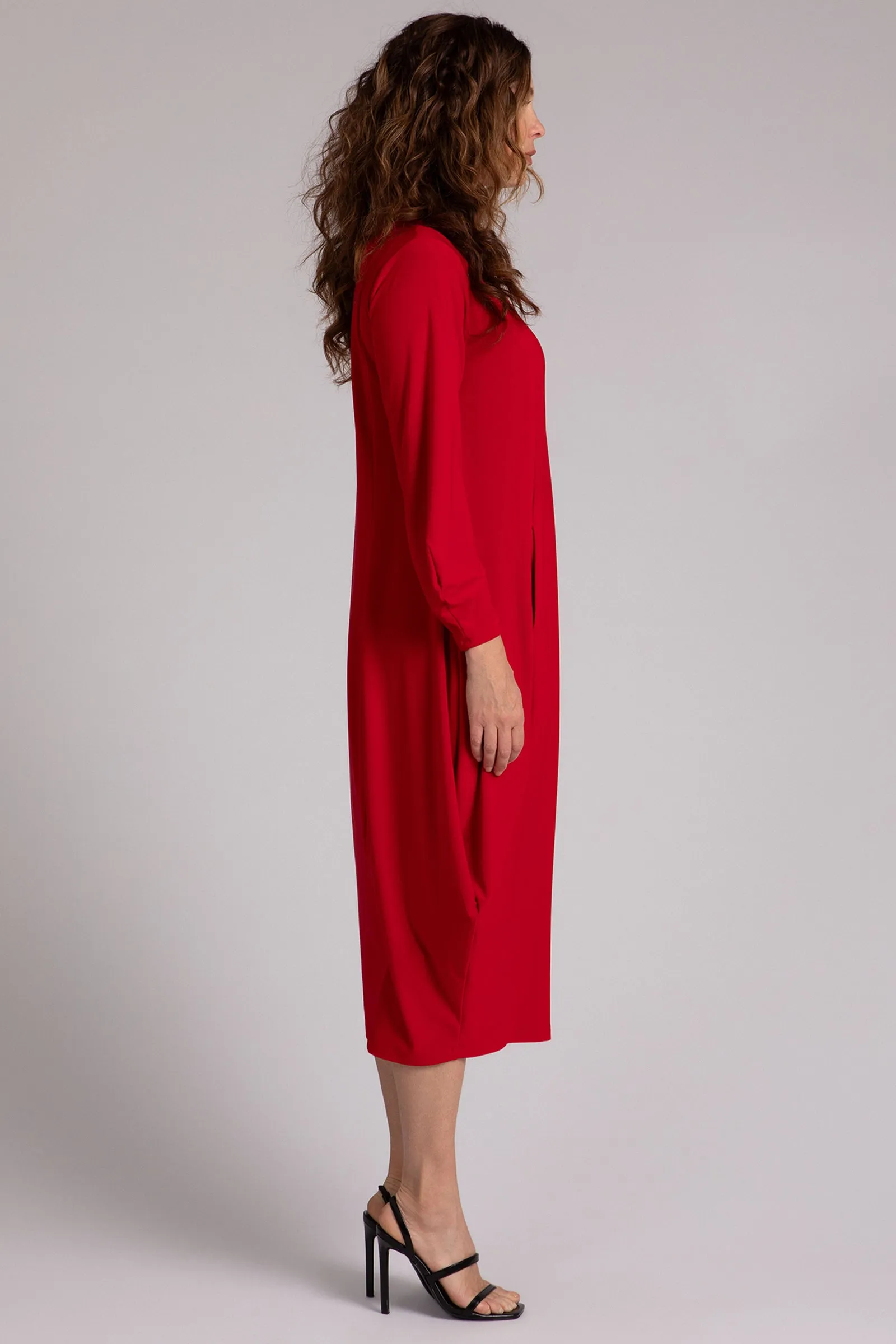 Easy Crew Neck Lantern Dress | Poppy