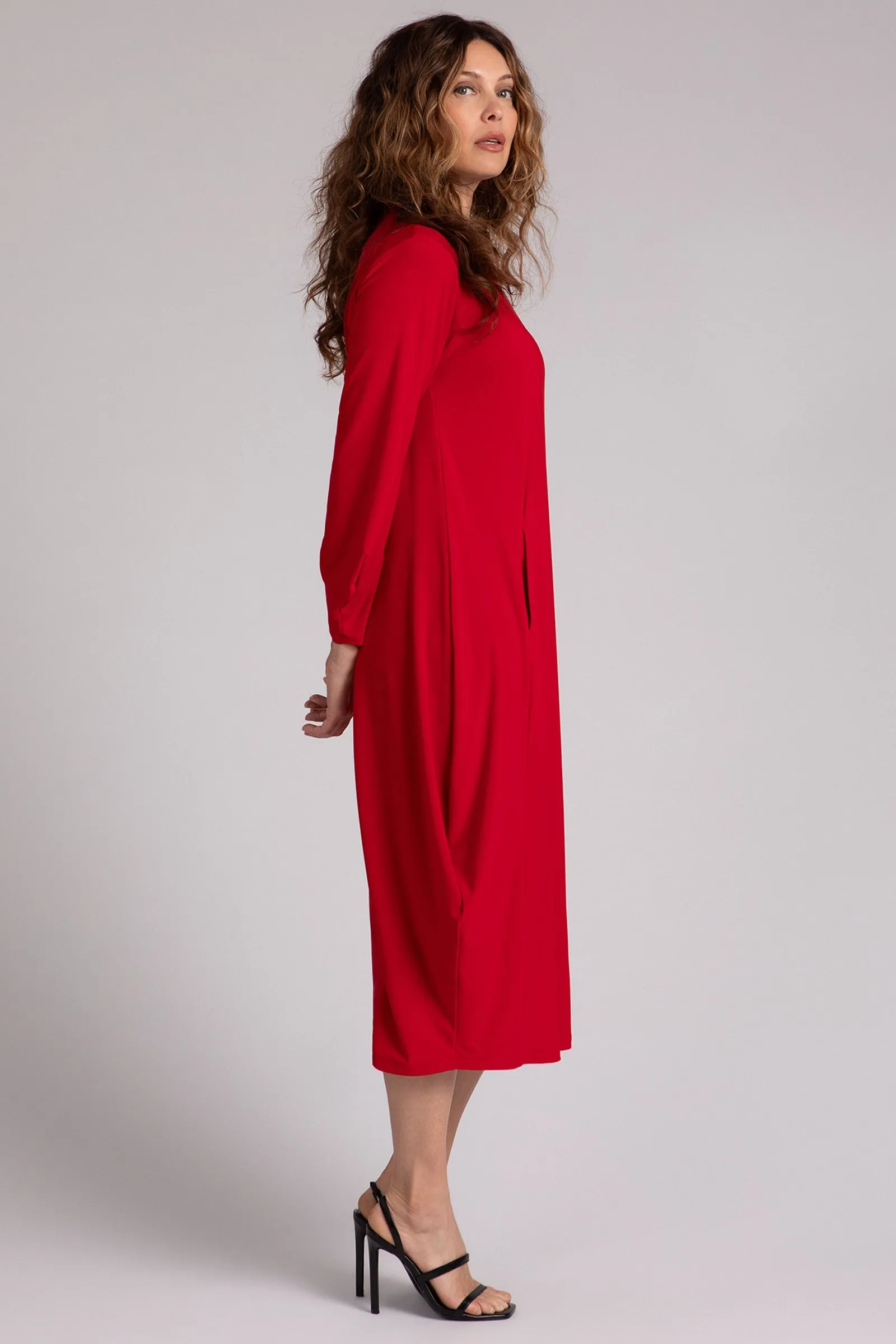 Easy Crew Neck Lantern Dress | Poppy