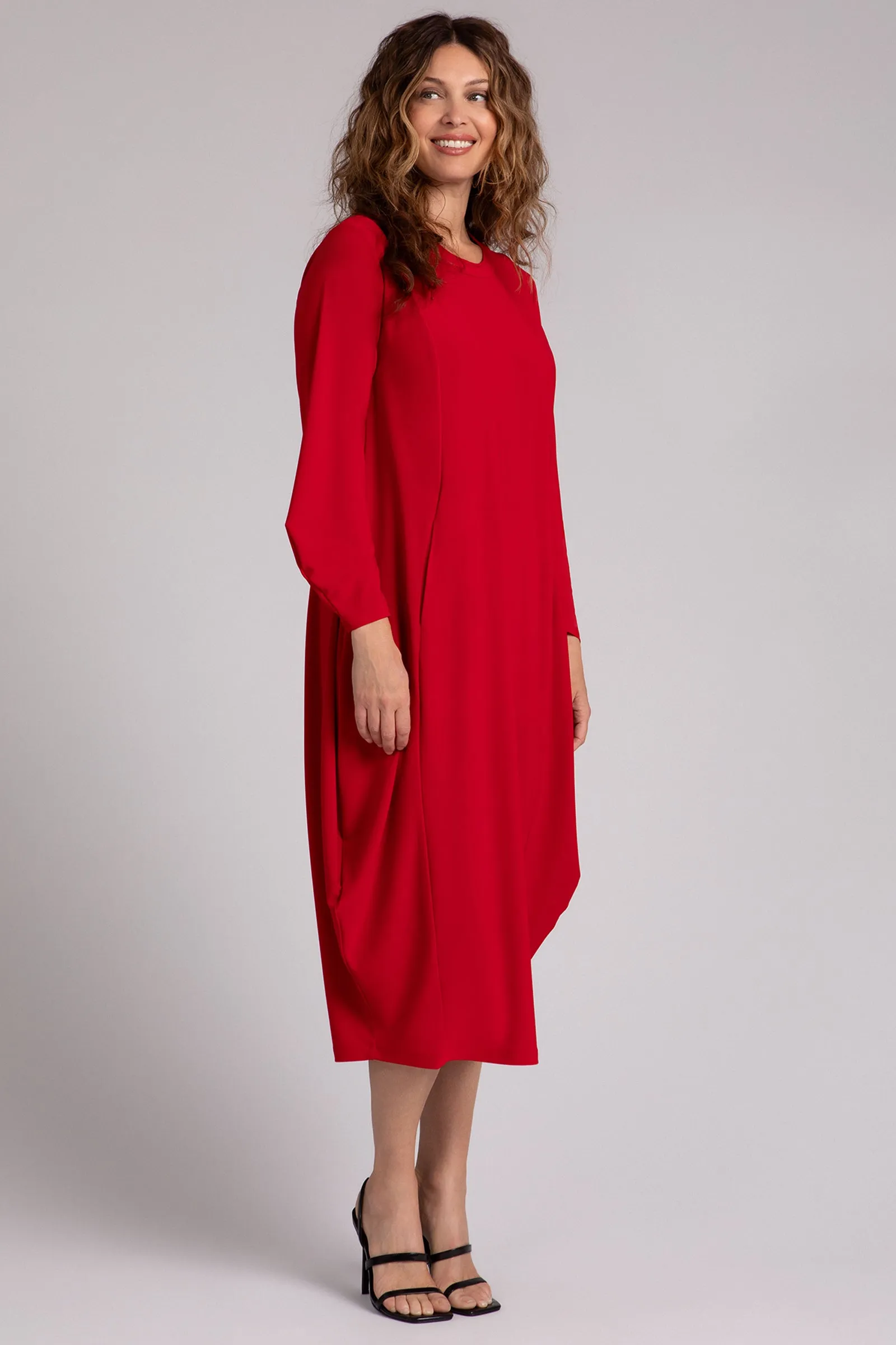 Easy Crew Neck Lantern Dress | Poppy