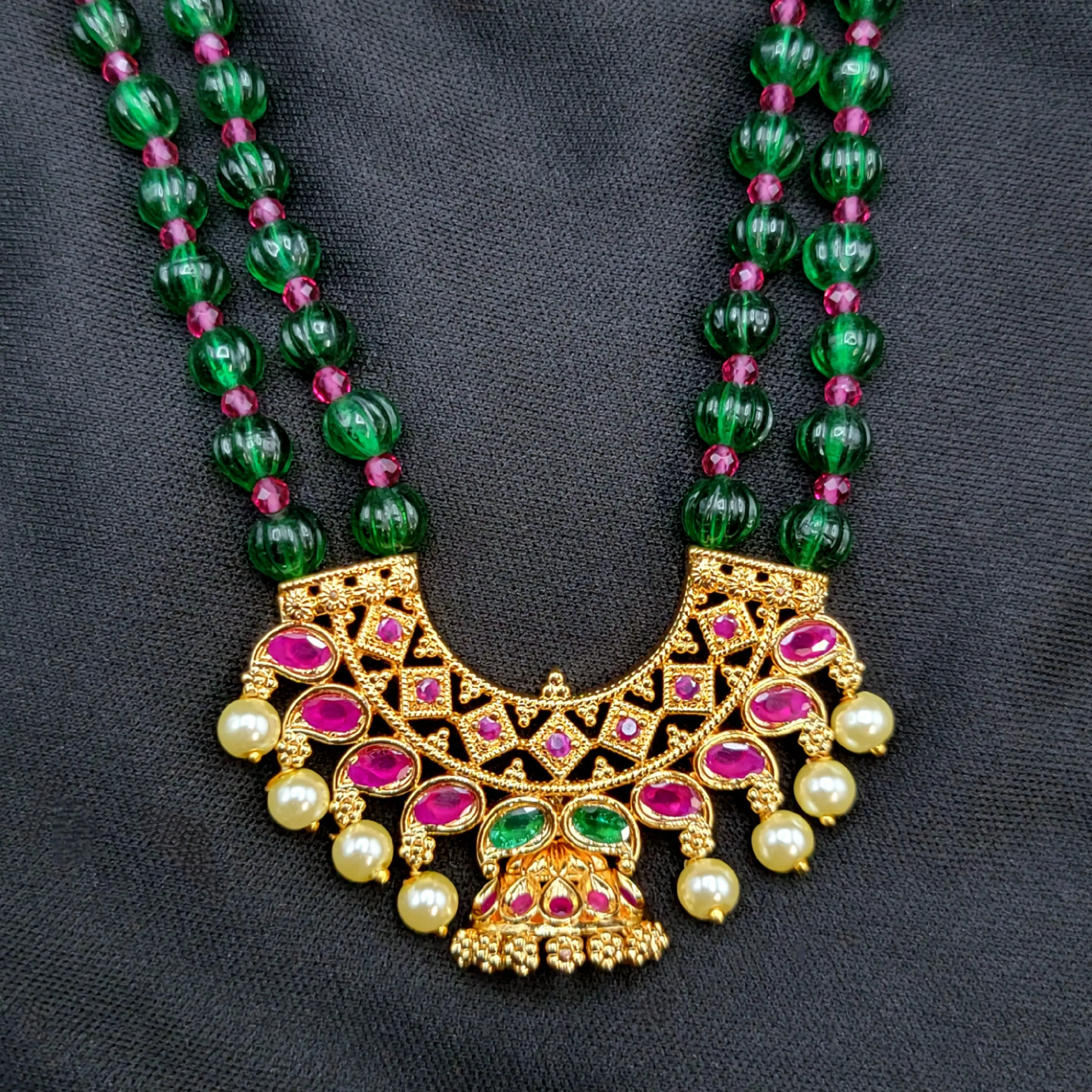 Emerald Green Pumpkin Bead Mala Necklace Set