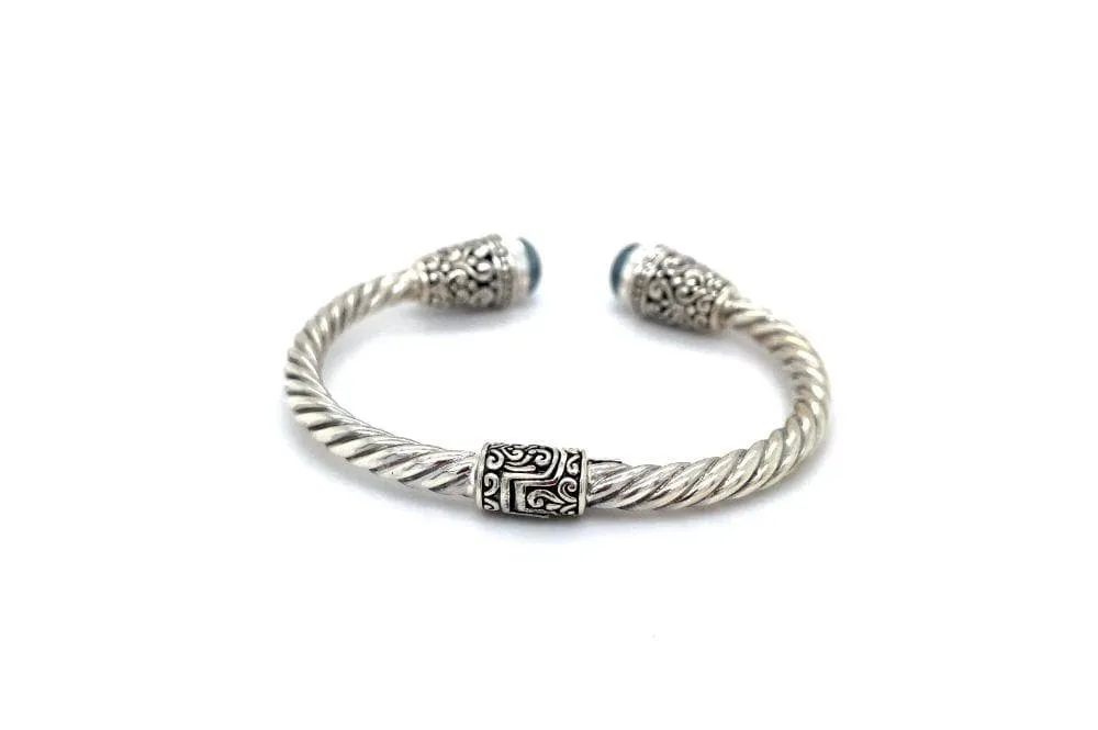 Fiorella Bangle- Grey Pearl