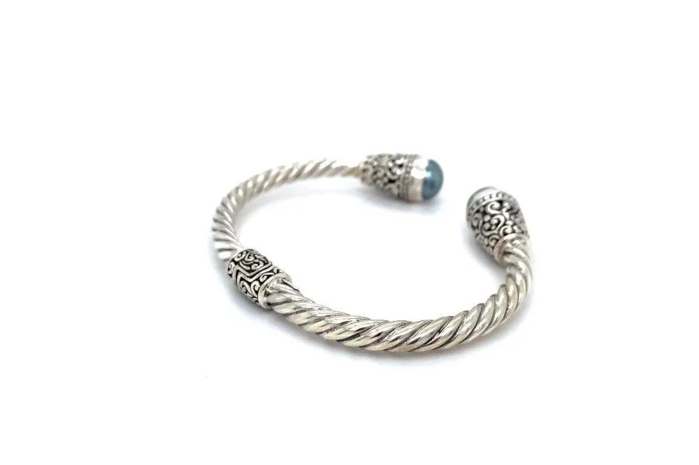 Fiorella Bangle- Grey Pearl