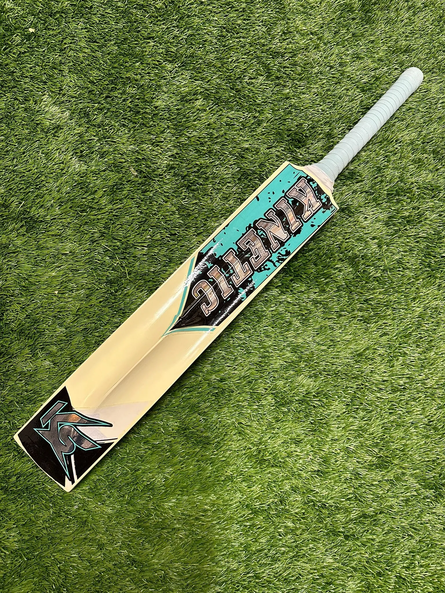 KS Sultan - Tape Ball Bat