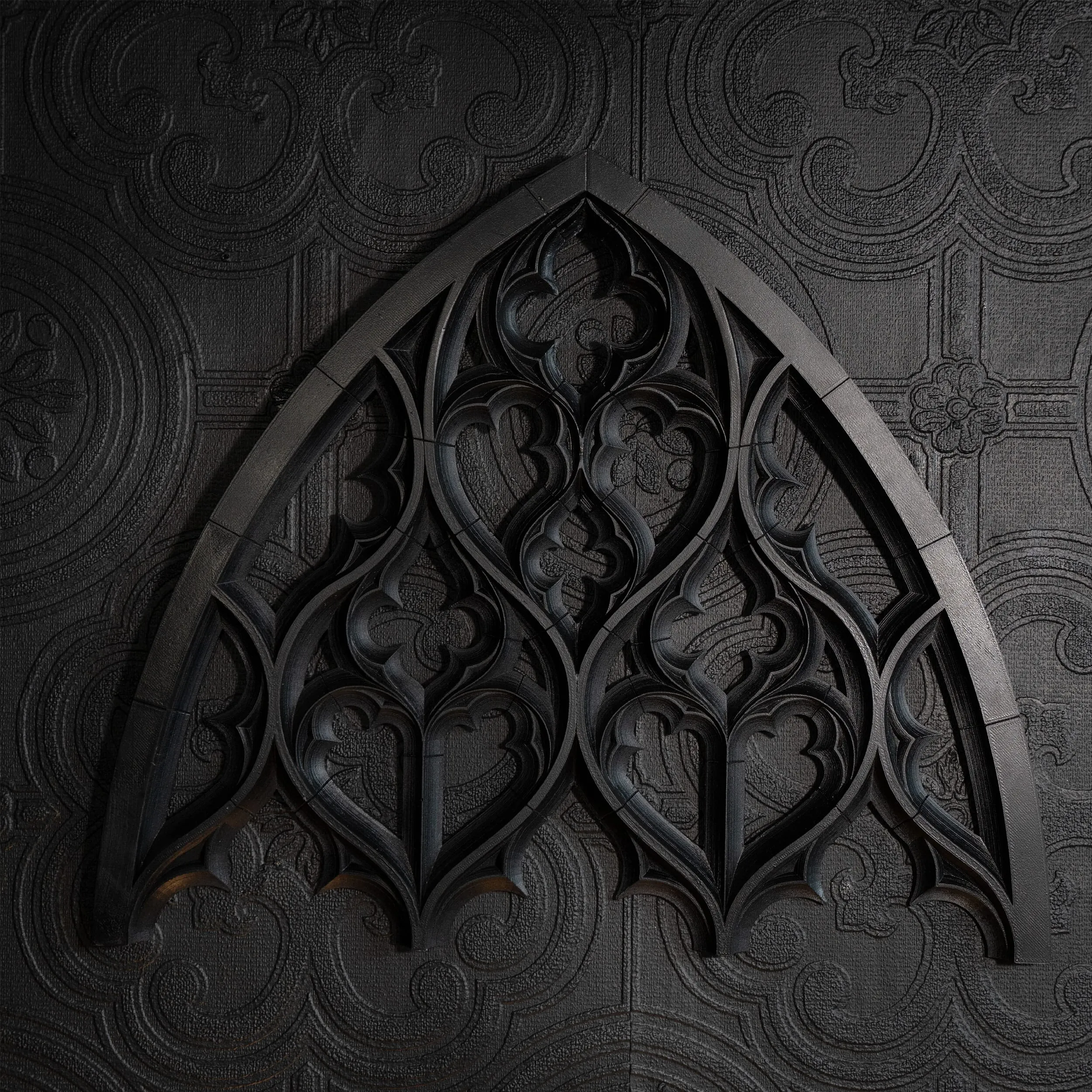 Osiris - Gothic Arch Wall Decor