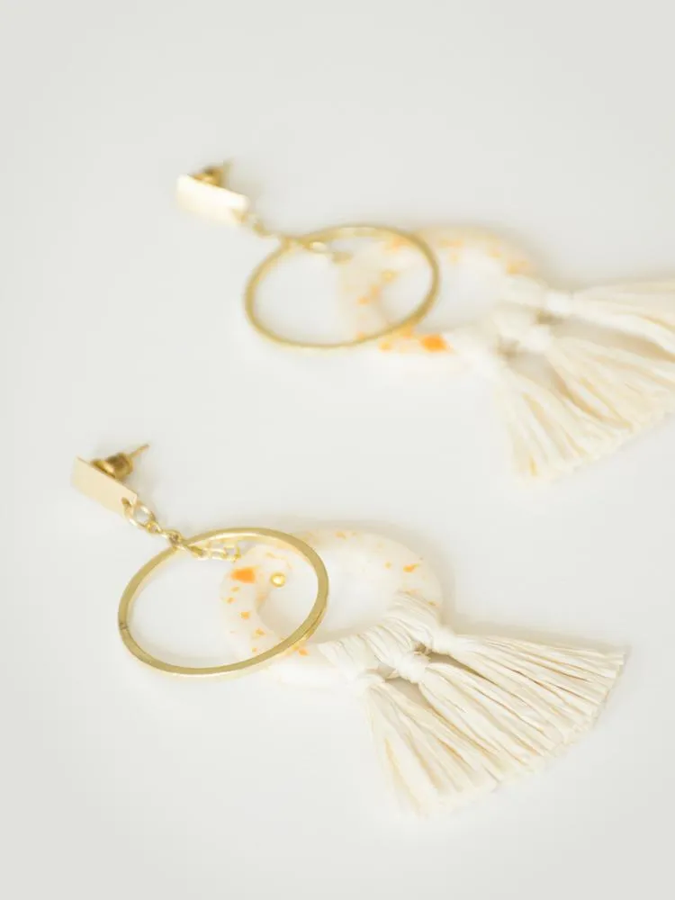 Popcorn Raffia Studs - Yellow